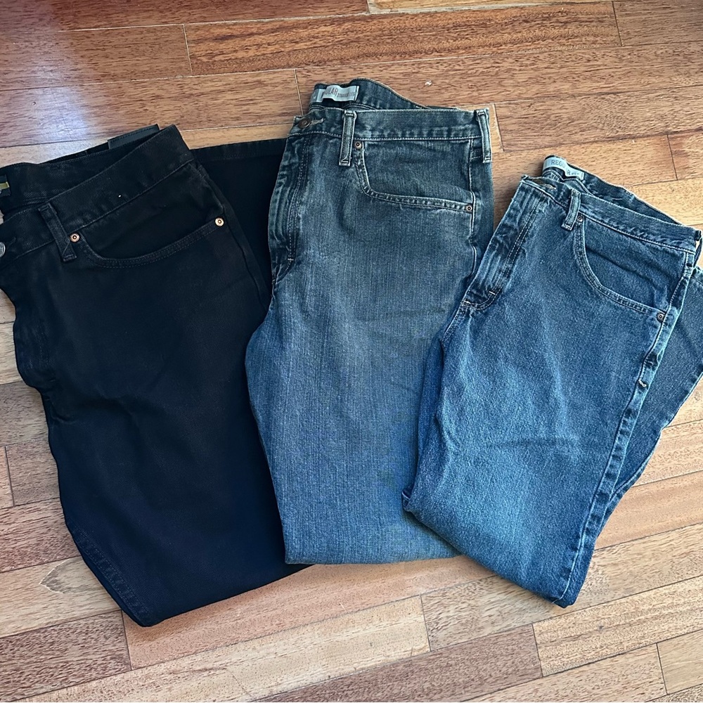 Lot of 3 Lee Men's Size 38x30 Regular Fit Straight Leg Blue Black Jeans Denim